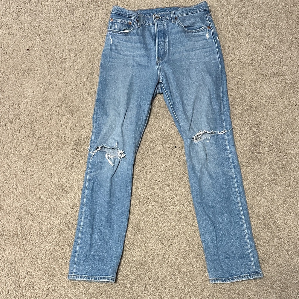 Levi's Women's Light Blue Straight Jeans